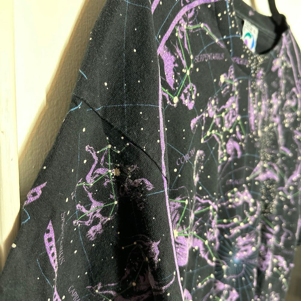 Liquid Blue Vintage 1993 Constellations Print Zodiac Graphic Tee Size XL Space - Picture 12 of 14